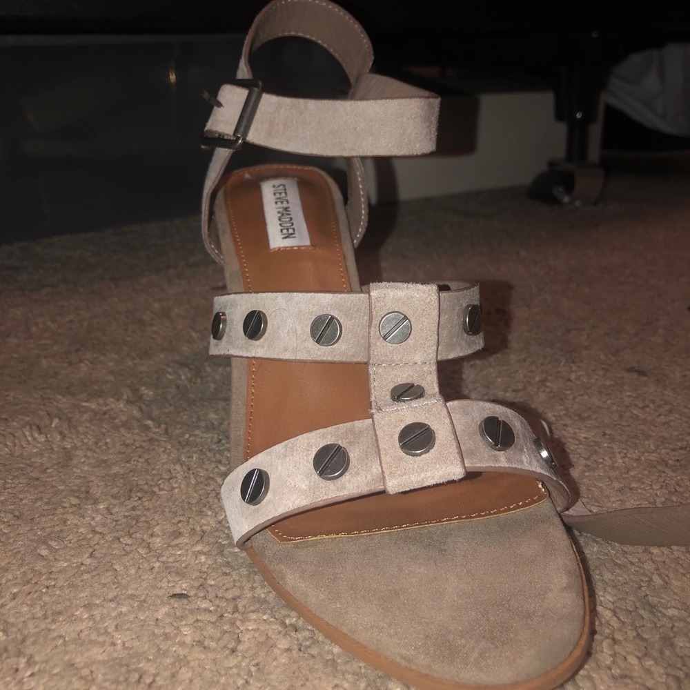 NWOT Steve Madden Heels